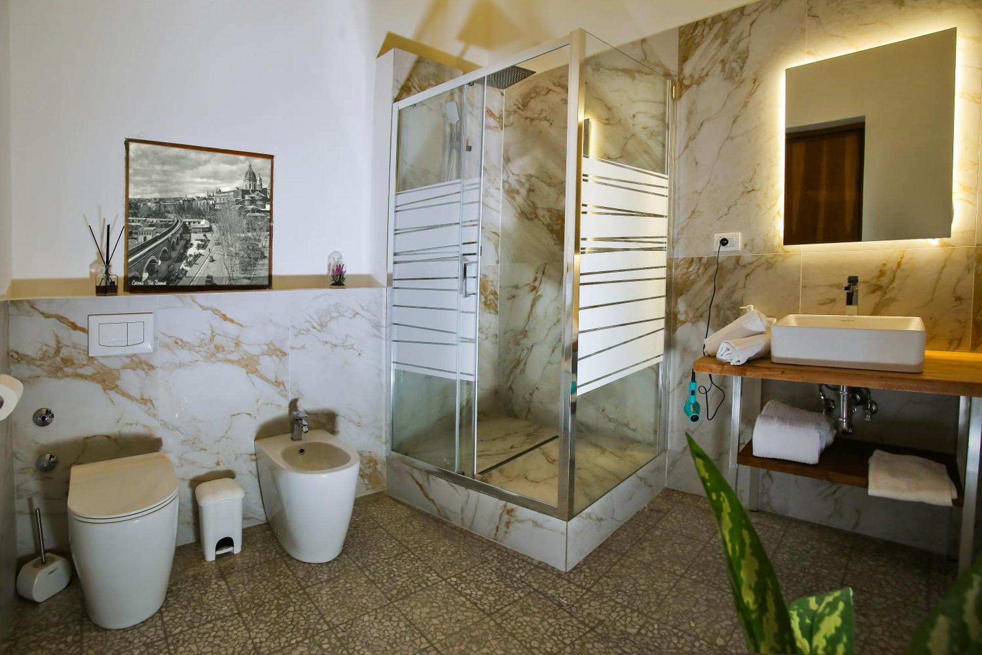 Tiritu Apartments Catania Ngoại thất bức ảnh