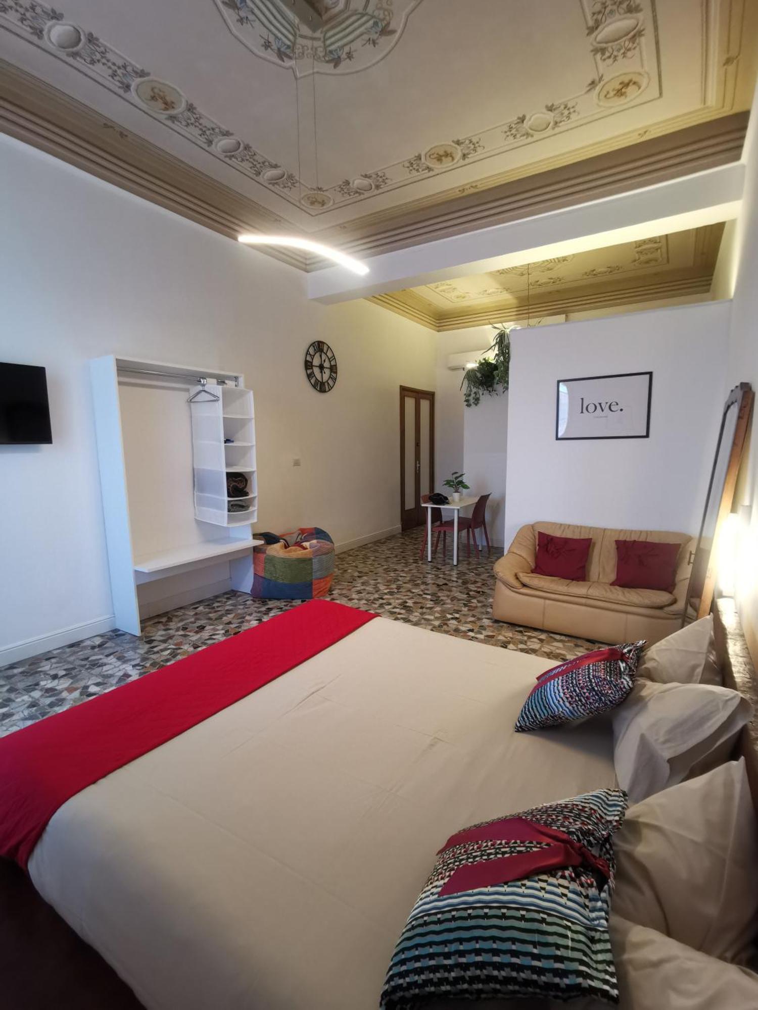Tiritu Apartments Catania Ngoại thất bức ảnh