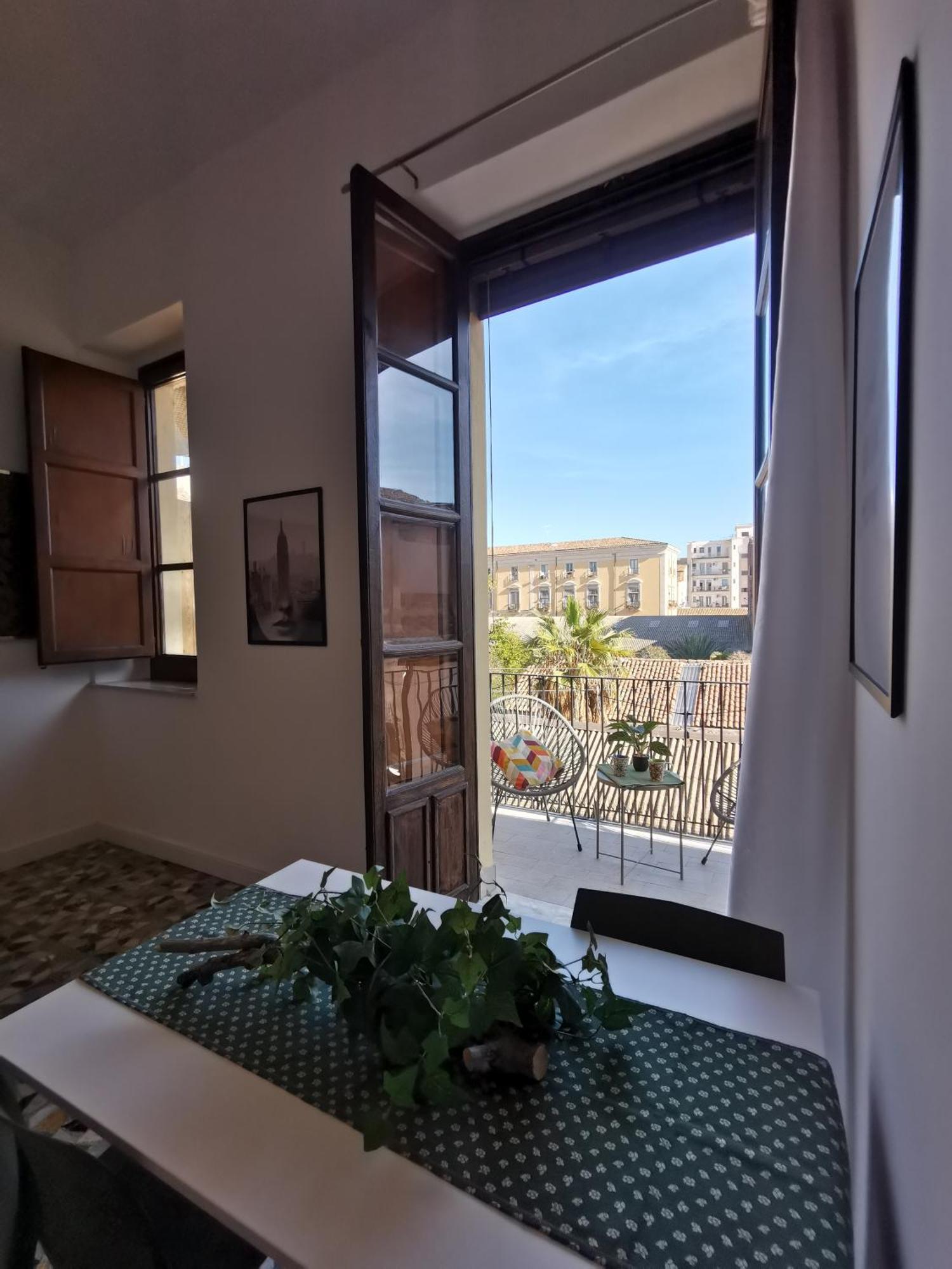 Tiritu Apartments Catania Ngoại thất bức ảnh
